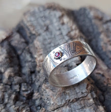 Load image into Gallery viewer, Etched Band with Red Zirconia (7)
