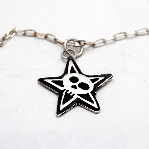 Ka-laka Scull/StarPendant
